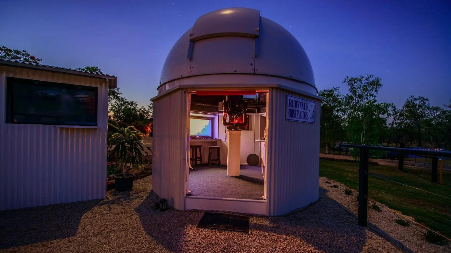 ****  Rubyvale Motel & Holiday Units - An Adults Only Getaway Australia